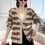 ژاکت بافت جلو دکمه راه راه - تصویر 3